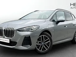 Grå (grey) Begagnad 2024 BMW 225 M Sport SUV | 398 700 kr (Bra pris)