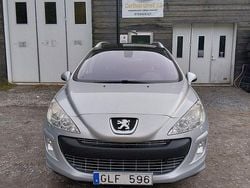Ljusgrå (grå) Begagnad 2009 Peugeot 308 Kombi | 31 900 kr (Marknadspris)