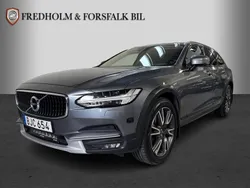 Grå Begagnad 2017 Volvo V90 CC Inscription Kombi | 259 900 kr (Marknadspris)