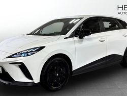 Vit (white) Begagnad 2023 MG MG4 EV Halvkombi | 259 900 kr (Marknadspris)