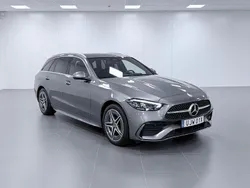 Grå Begagnad 2023 Mercedes C300e AMG line Kombi | 489 900 kr (Marknadspris)