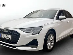 Vit Begagnad 2025 Audi A3 Sportback Proline Halvkombi | 319 000 kr (Lite dyr)