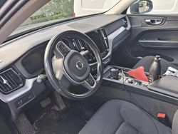 Blå Begagnad 2021 Volvo XC60 Momentum SUV | 309 900 kr (Lite dyr)