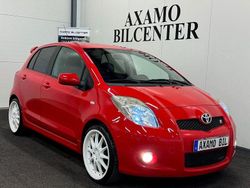 Röd Begagnad 2008 Toyota Yaris Halvkombi | 45 000 kr