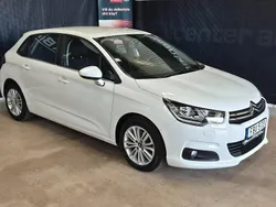 Vit Begagnad 2015 Citroën C4 Halvkombi | 89 900 kr (Lite dyr)