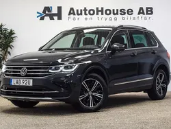 Grå Begagnad 2022 VW Tiguan Elegance SUV | 299 000 kr (Superpris)