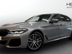 Begagnad 2023 BMW 530e Comfort Edition Sedan | 436 700 kr (Marknadspris)