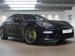 Mörkblå Begagnad 2022 Porsche Panamera 4 Platinum Edition Sedan | 795 000 kr (Superpris)