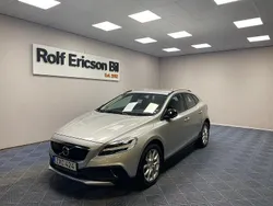 Silver Begagnad 2018 Volvo V40 CC Pro Kombi | 189 500 kr (Marknadspris)