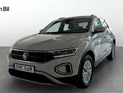Grå Begagnad 2022 VW T-Roc Life SUV | 264 900 kr (Bra pris)