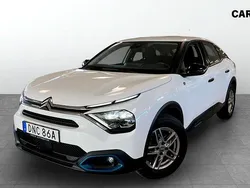 Vit (white) Begagnad 2022 Citroën e-C4 Feel Sedan | 174 900 kr (Superpris)