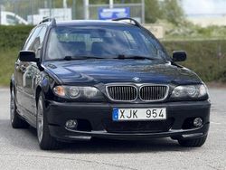 Svart Begagnad 2002 BMW 330 M Sport Kombi | 99 900 kr (Marknadspris)