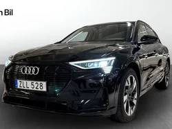 Svart Begagnad 2021 Audi e-tron Comfort SUV | 419 000 kr (Bra pris)