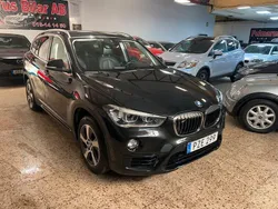 Svart Begagnad 2016 BMW X1 Sport Line SUV | 195 900 kr (Marknadspris)
