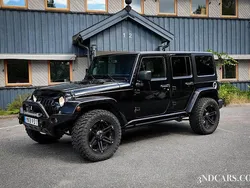 Svart Begagnad 2015 Jeep Wrangler Unlimited SUV | 279 900 kr (Marknadspris)