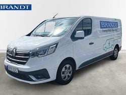 Vit Begagnad 2024 Renault Trafic Van | 529 900 kr