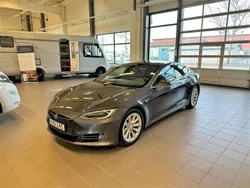 Grå Begagnad 2017 Tesla Model S Sedan | 525 000 kr