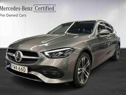 Silver Begagnad 2025 Mercedes C300e Advanced Plus Kombi | 539 500 kr (Bra pris)