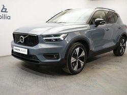 Grå Begagnad 2022 Volvo XC40 R-Design SUV | 359 900 kr (Marknadspris)