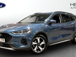 Blå Begagnad 2022 Ford Focus Kombi | 169 900 kr (Marknadspris)