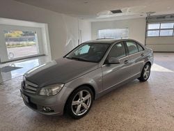 Silver Begagnad 2010 Mercedes C180 Avantgarde Sedan | 38 900 kr (Bra pris)