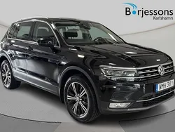Svart Begagnad 2017 VW Tiguan Highline SUV | 244 000 kr (Marknadspris)