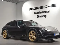 Svart (black) Begagnad 2023 Porsche Taycan 4S Cross Turismo Sedan | 899 000 kr (Marknadspris)