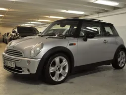 Ljusgrå Begagnad 2005 Mini Cooper Sport Halvkombi | 83 000 kr