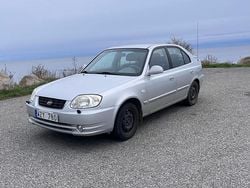 Silver Begagnad 2005 Hyundai Accent Halvkombi | 25 000 kr