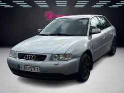 Silver Begagnad 2002 Audi A3 Attraction Halvkombi | 28 900 kr (Lite dyr)
