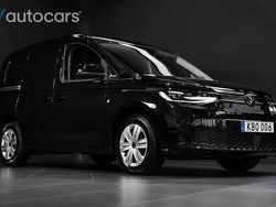 Svart Begagnad 2021 VW Caddy Minibuss | 228 750 kr (Dyr)