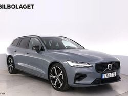 Grå Begagnad 2022 Volvo V60 Plus Kombi | 379 800 kr (Marknadspris)