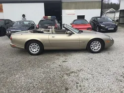 Ljusbrun Begagnad 1999 Jaguar XK8 Cab | 140 000 kr
