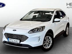 Silver Begagnad 2022 Ford Kuga Titanium SUV | 269 900 kr (Marknadspris)