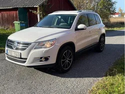 Vit Begagnad 2010 VW Tiguan Sportline SUV | 49 900 kr (Dyr)