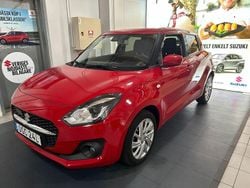 Röd Begagnad 2022 Suzuki Swift Halvkombi | 148 500 kr (Superpris)