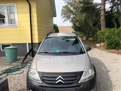 Brun Begagnad 2006 Citroën C3 Halvkombi | 27 000 kr (Marknadspris)
