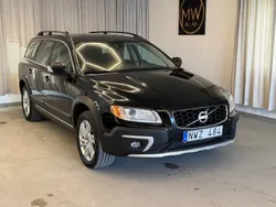 Svart Begagnad 2014 Volvo XC70 Momentum SUV | 129 900 kr (Marknadspris)