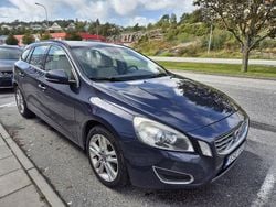 Blå Begagnad 2013 Volvo V60 Momentum Kombi | 69 000 kr (Bra pris)