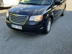 Svart Begagnad 2011 Chrysler Grand Voyager Minibuss | 94 000 kr (Dyr)