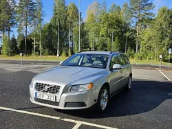 Grå Begagnad 2009 Volvo V70 Kombi | 79 000 kr (Marknadspris)