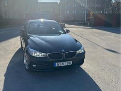 Svart Begagnad 2015 BMW 320 Gran Turismo Halvkombi | 120 000 kr (Lite dyr)