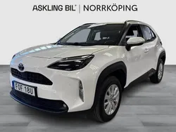 Vit Begagnad 2022 Toyota Yaris Cross Active SUV | 264 000 kr (Marknadspris)