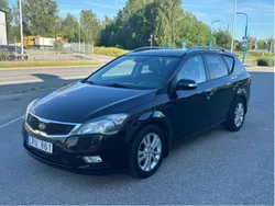 Svart Begagnad 2012 Kia Ceed Sportswagon Kombi | 47 500 kr (Bra pris)