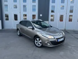 Ljusbrun (brun) Begagnad 2011 Renault Mégane GrandTour Kombi | 29 999 kr (Marknadspris)