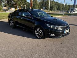 Svart Begagnad 2015 Kia Optima Sedan | 119 000 kr (Marknadspris)