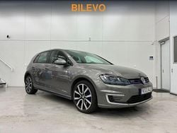 Grå Begagnad 2015 VW Golf VII GTE Halvkombi | 129 800 kr (Marknadspris)