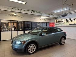 Blå Begagnad 2006 Volvo C30 Momentum Halvkombi | 49 900 kr (Marknadspris)