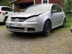 Silver Begagnad 2007 VW Golf V Sportline Halvkombi | 6 500 kr (Superpris)