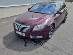 Röd Begagnad 2013 Opel Insignia Cosmo Kombi | 73 900 kr (Bra pris)